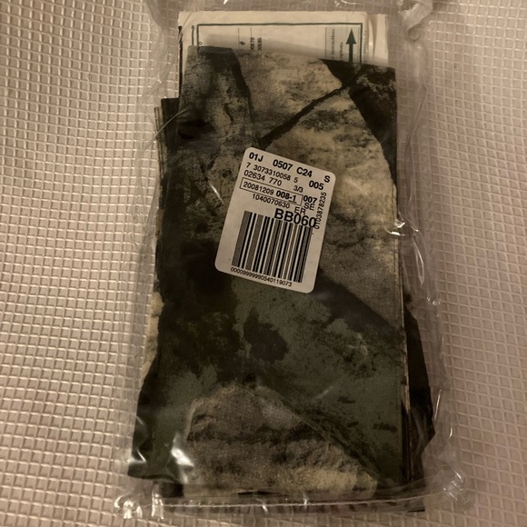 4 Mossy Oak Curtain Valances: Cabela’s! Camo! - Picture 2 of 5